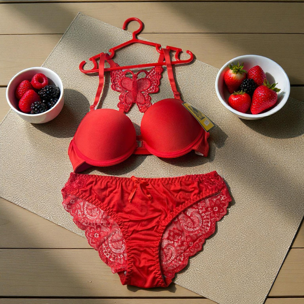 Butterfly-Back Lace Lingerie Set – Luxury Comfort & Elegance
